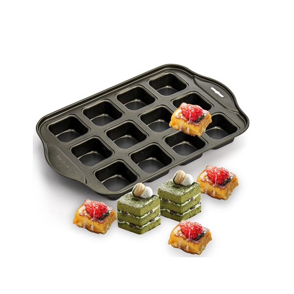 12 CAVITY MINI CHEESECAKE PAN WITH REMOVABLE BOTTOM