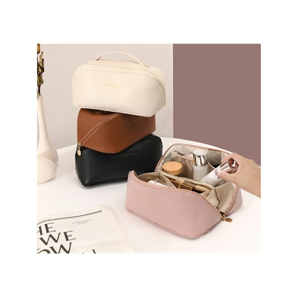 MAKEUP BAG